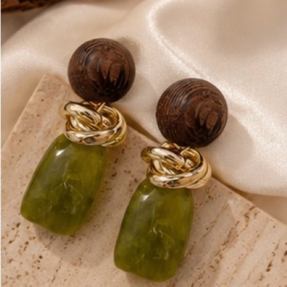 Vintage Olive Green Drop Earrings 24k Gold Plated Statement Earrings